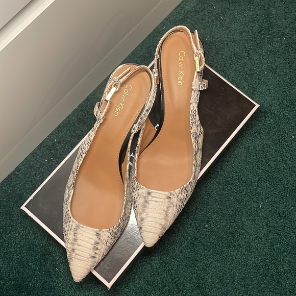 Calvin Klein Patsi Heels - Picture 2 of 4